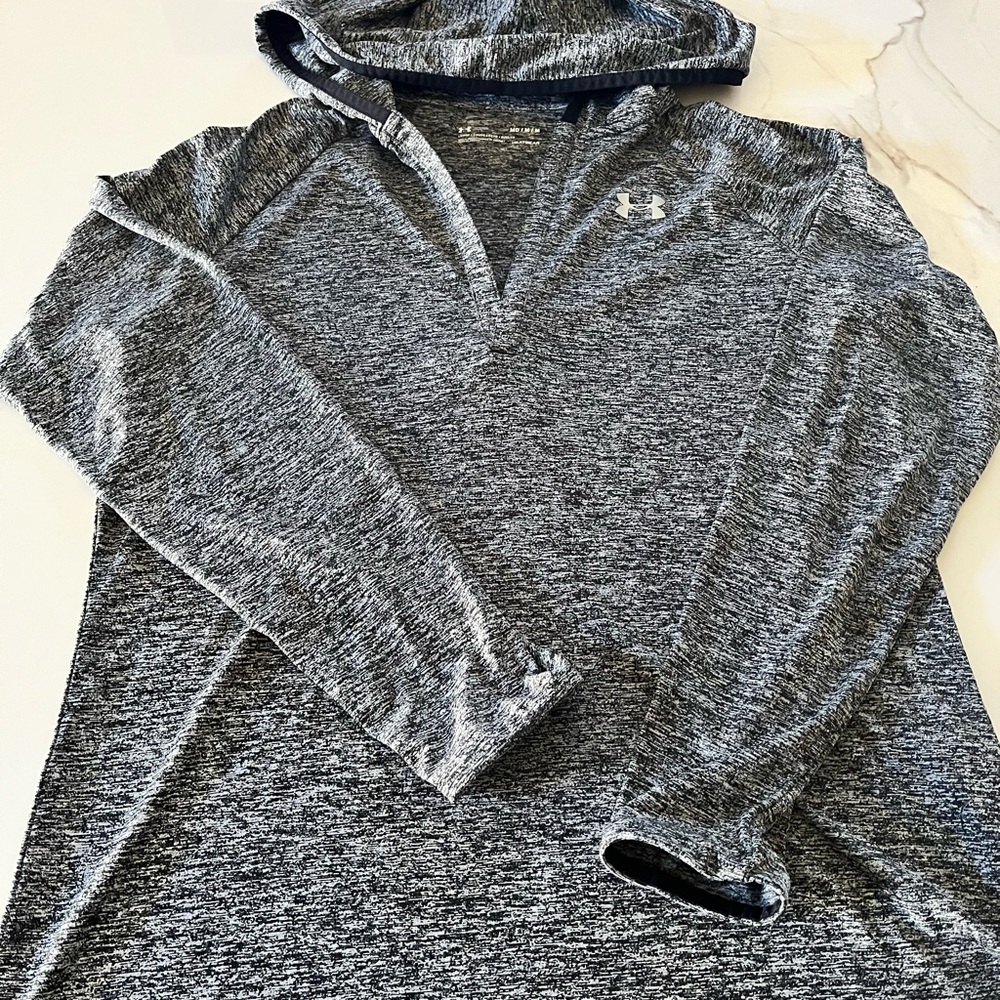 Under Armour Heathered Black Long Sleeve Hoodie